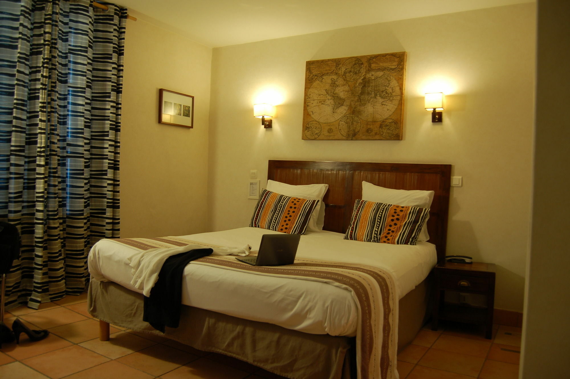 Hotel Amista Marseille - Ancien Hotel Saint Louis - Vieux Port Ngoại thất bức ảnh
